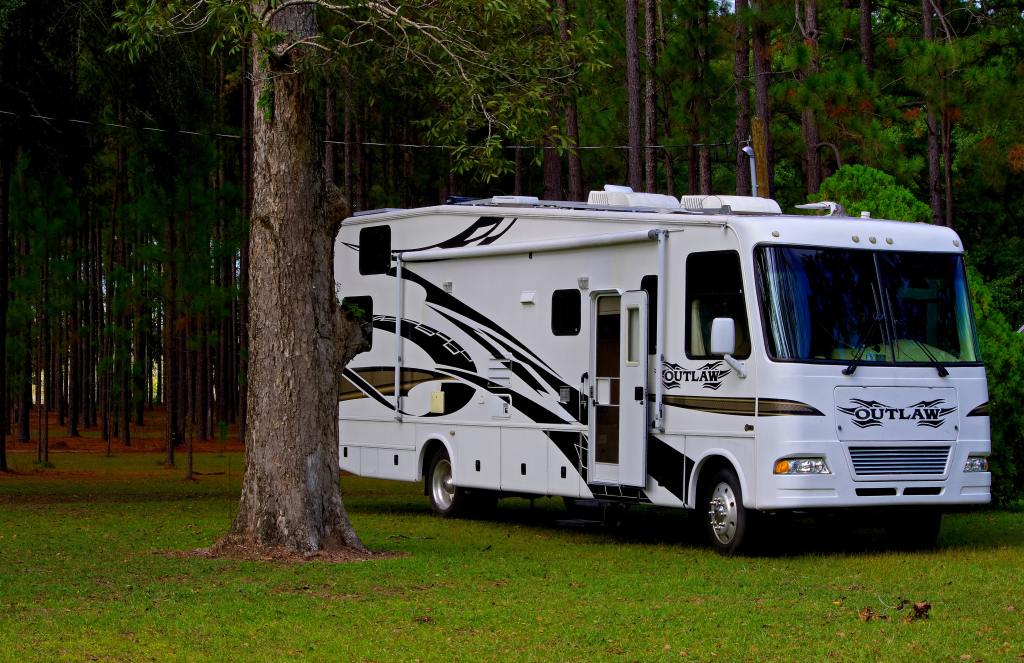 rv in campground